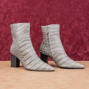 Freda Salvador Women Fia Croc Embossed Pointy Toe Fashion Leather Boots sz 8.5